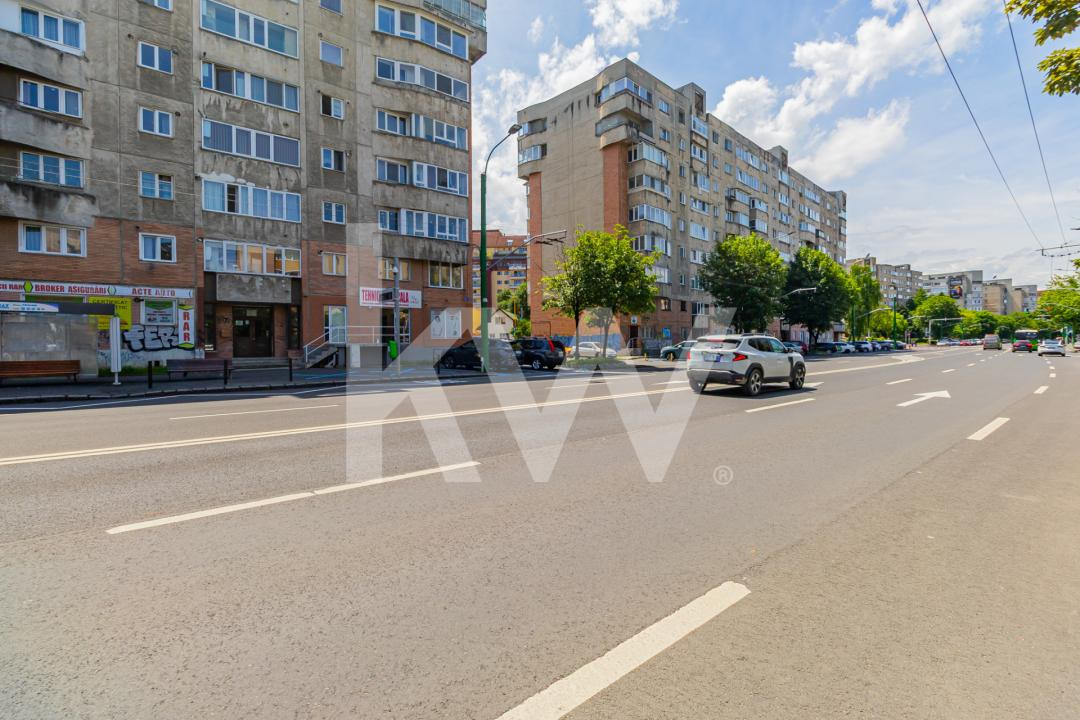 Vânzare apartament cu 2 camere, Strada Zizinului - zona Scriitorilor