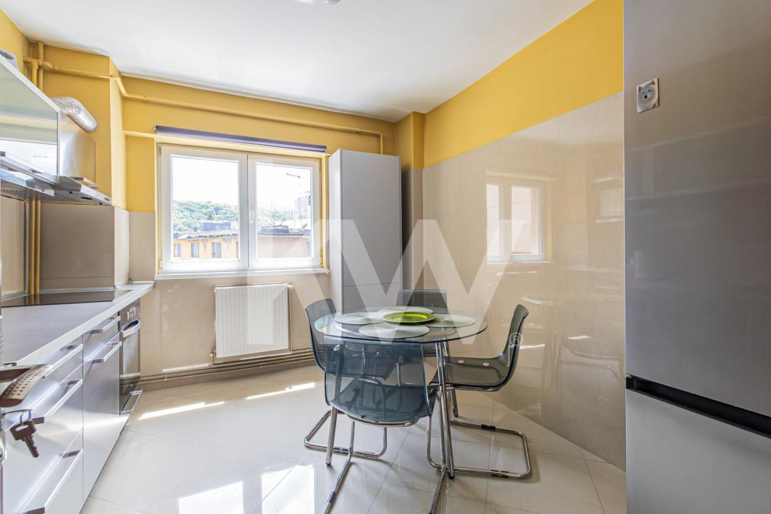 Inchiriere apartament 3 camere, mobilat și utilat - zona Centrul Civic