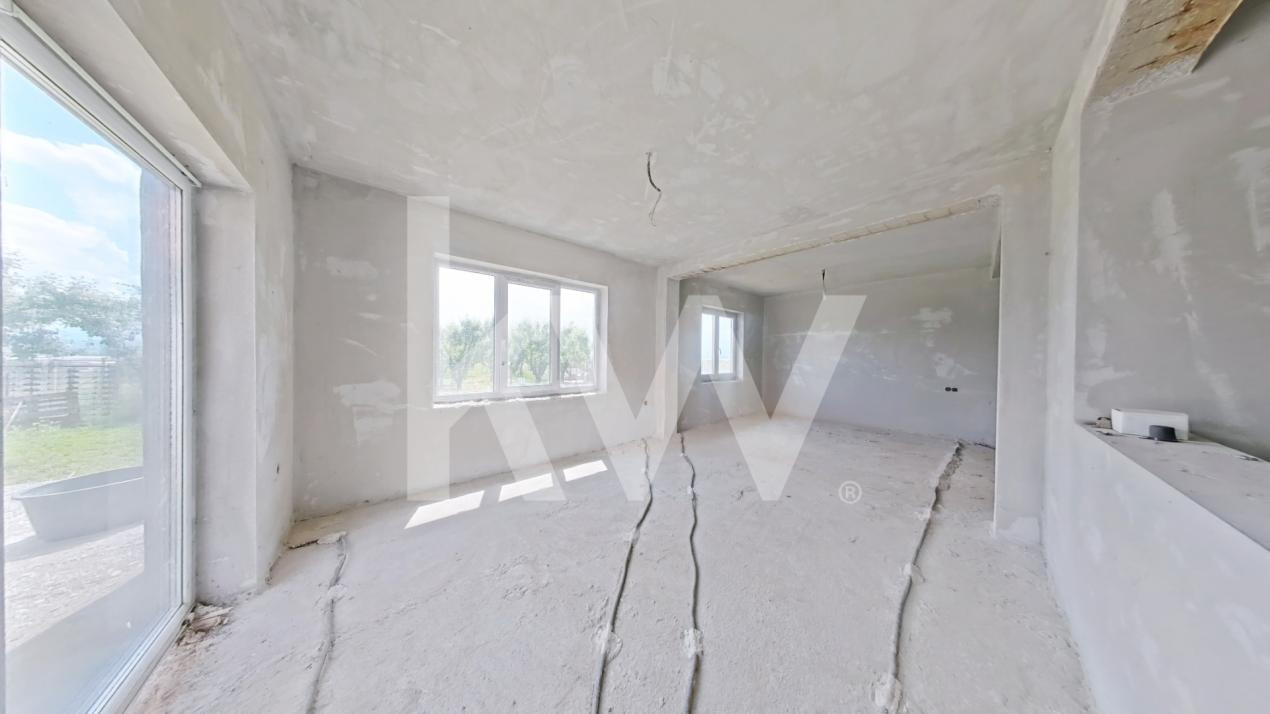 Casa cu 7 camere, 224 mp utili, teren 1000 mp | Feldioara 