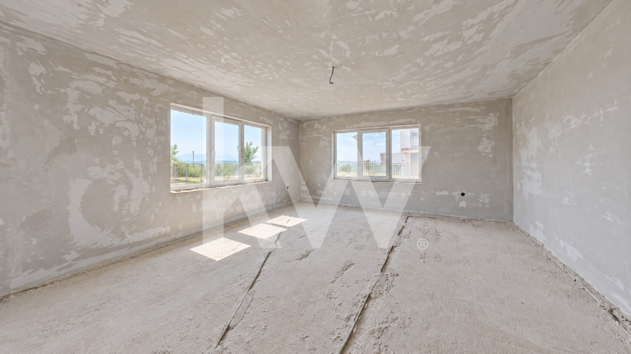 Casa cu 7 camere, 224 mp utili, teren 700 mp | Feldioara 