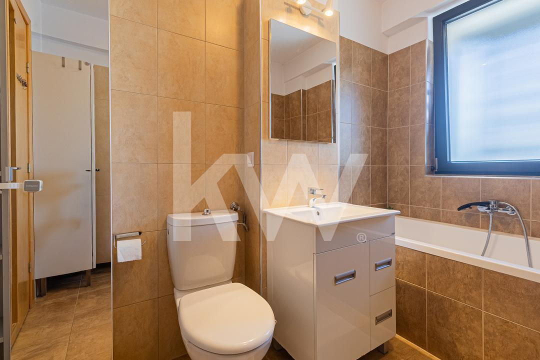 OPORTUNITATE | TRACTORUL | 3 CAMERE | 2 BĂI | 2 BALCOANE | 2 PARCĂRI | BOXĂ