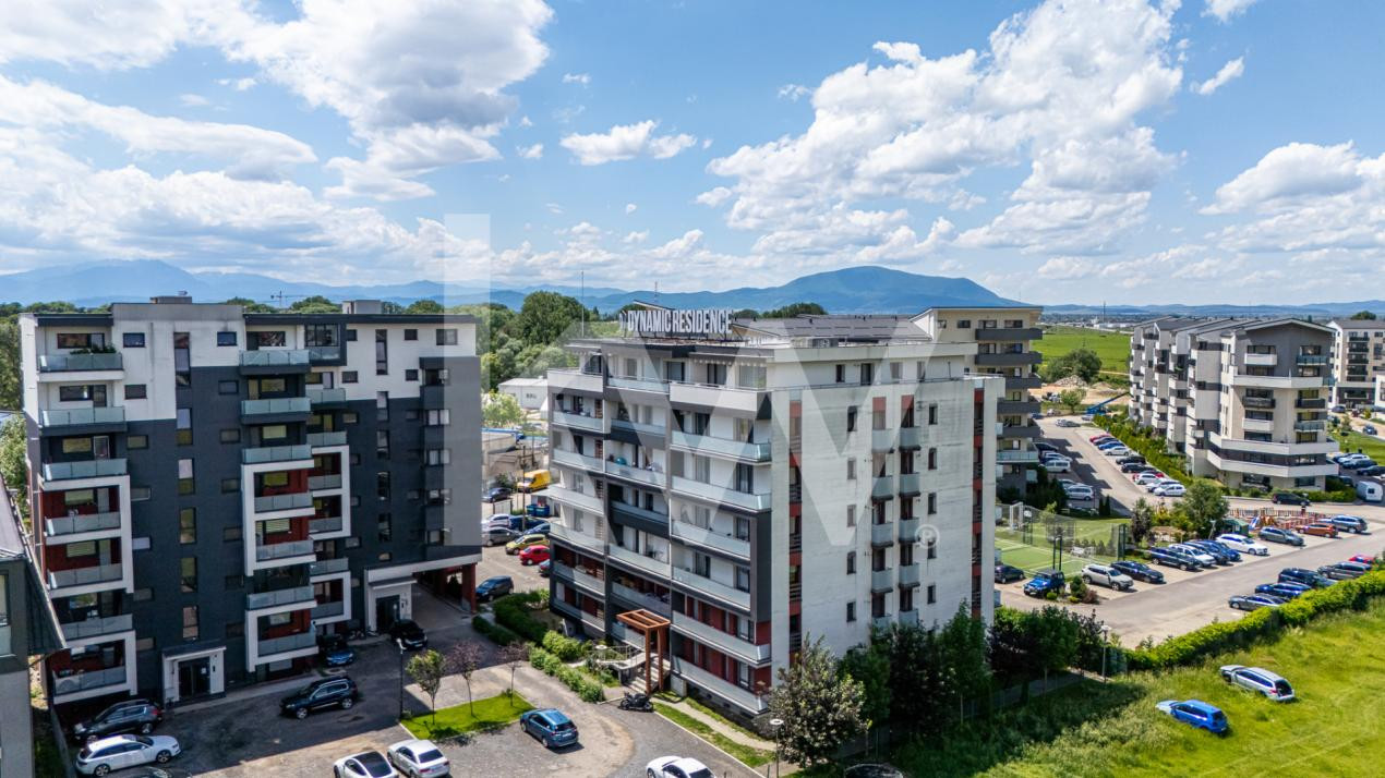 OPORTUNITATE | TRACTORUL | 3 CAMERE | 2 BĂI | 2 BALCOANE | 2 PARCĂRI | BOXĂ