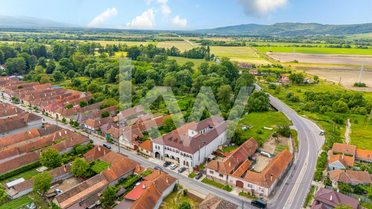 Hotel + Restaurant, Sâmbăta de Jos, Brașov | Comision 0%
