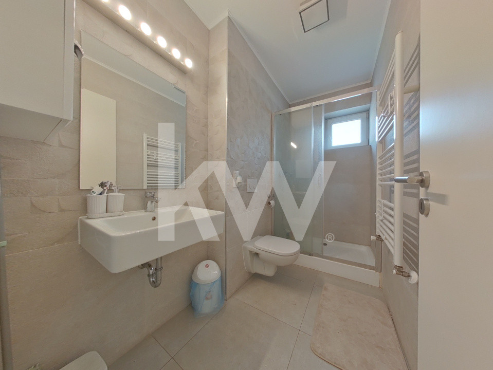 Apartament 3 camere de inchiriat / Kasper -Coresi