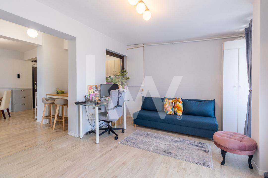 Vânzare apartament cu 3 camere, terasă de 34 mp, vedere panoramică - Ghimbav