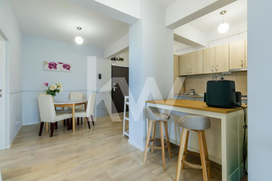 Vânzare apartament cu 3 camere, terasă de 34 mp, vedere panoramică - Ghimbav