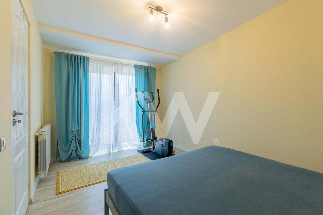 Vânzare apartament cu 3 camere, terasă de 34 mp, vedere panoramică - Ghimbav