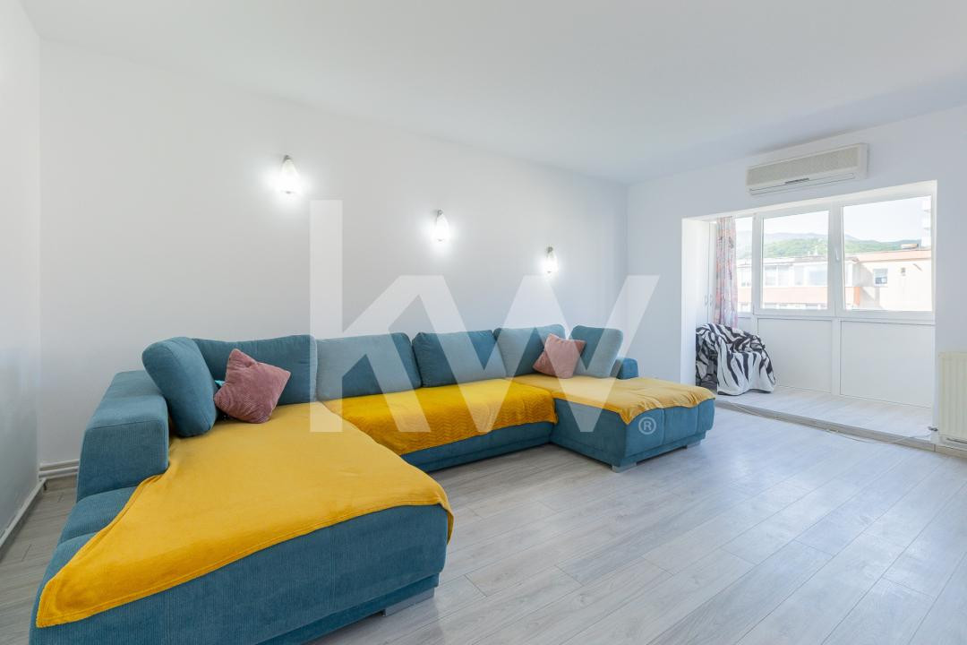 Vânzare apartament cu 3 camere, mobilat și utilat  - strada Vulturului