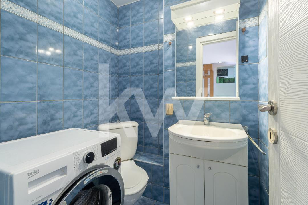 Vânzare apartament cu 3 camere, mobilat și utilat  - strada Vulturului