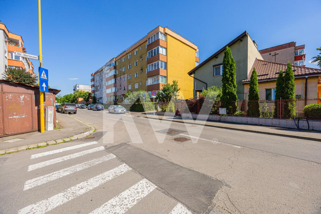 Apartament 3 camere decomandat | 65 mp utili + balcon