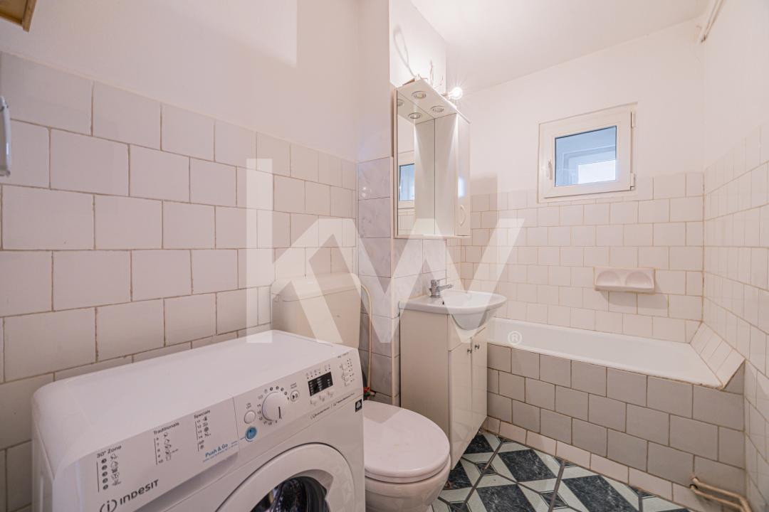 Apartament 3 camere decomandat | 65 mp utili + balcon