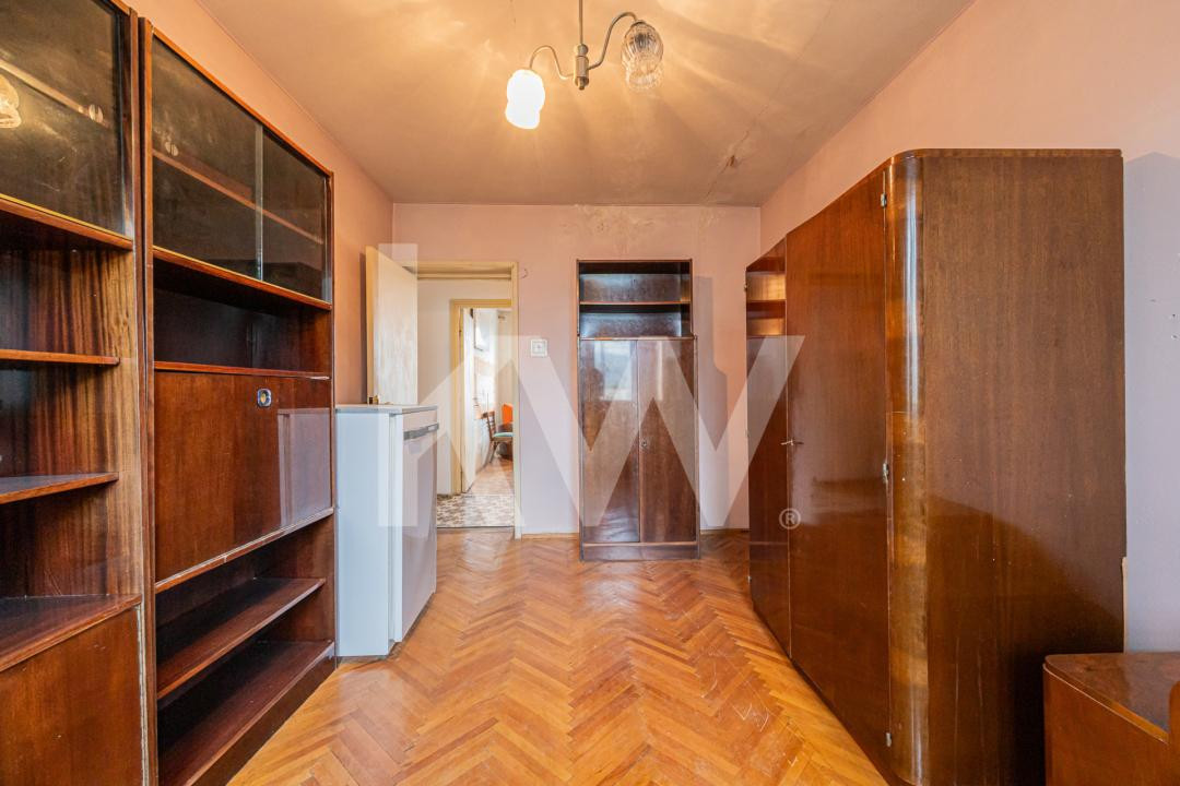 Vânzare apartament cu 4 camere - zona Calea București