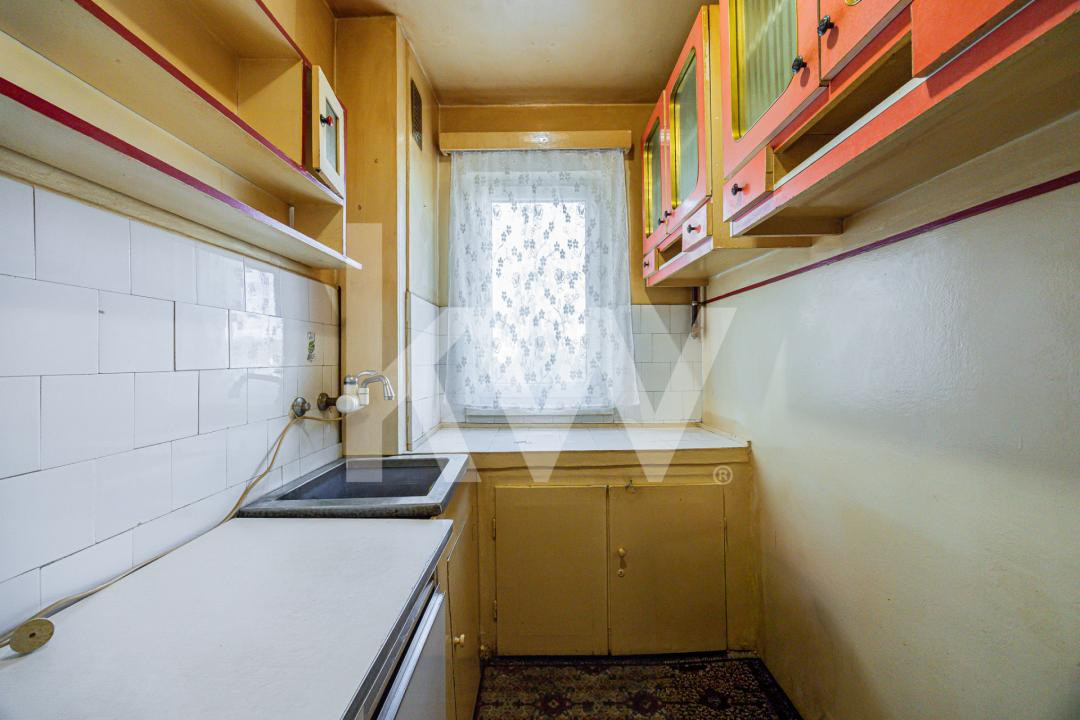 Vânzare apartament cu 2 camere, semidecomandat, strada Avram Iancu