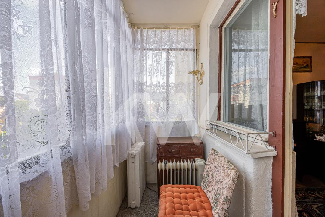 Vânzare apartament cu 2 camere, semidecomandat, strada Avram Iancu