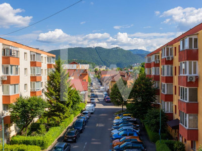 Vânzare apartament cu 2 camere, semidecomandat, strada Avram Iancu