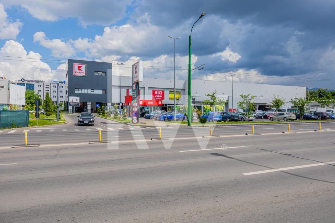 Garsonieră renovată | Complet mobilată | Zona Tractorul - comision 0%!