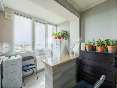Garsonieră renovată | Complet mobilată | Zona Tractorul - comision 0%!