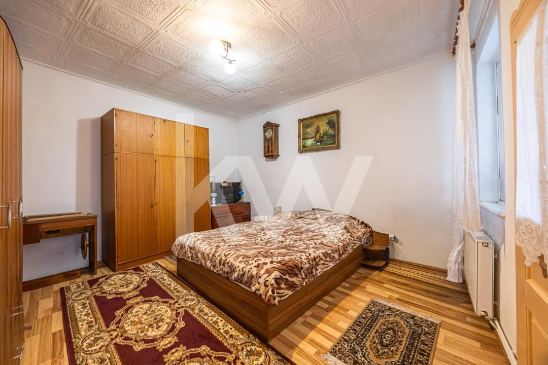 Cernatu, casă cu teren de 1000 mp