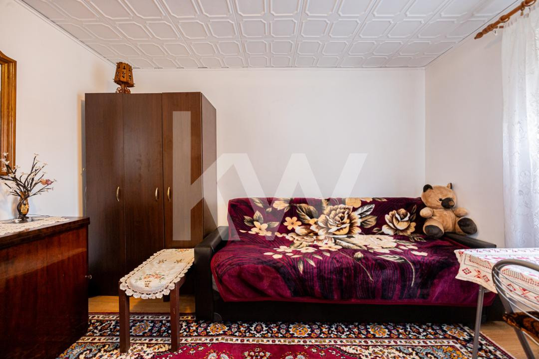 Cernatu, casă cu teren de 1000 mp