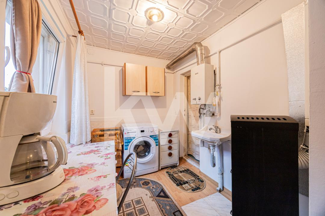 Cernatu, casă cu teren de 1000 mp