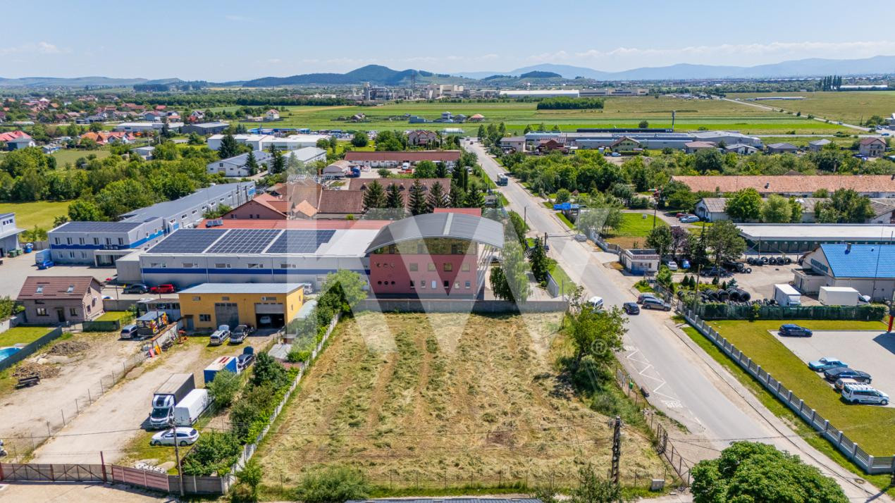 Teren intravilan 1.950 mp | Stupini, Brașov | Inchiriere exclusiv pe termen lung