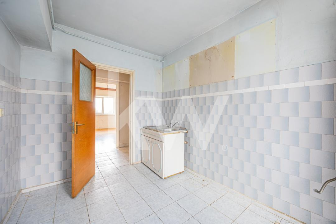 Apartament 3 camere bloc vila, Noua