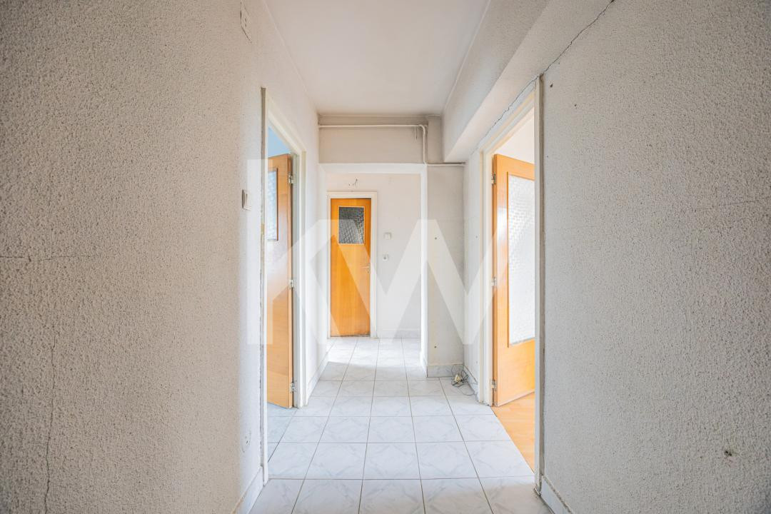 Apartament 3 camere bloc vila, Noua