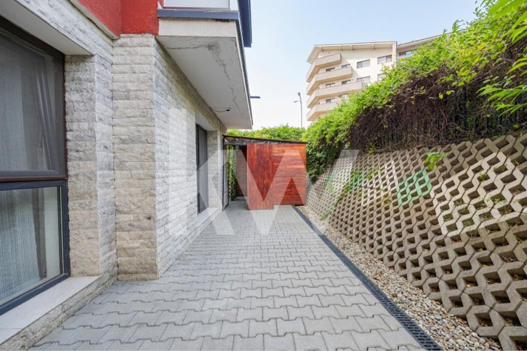 Apartament 2 camere+dressing |Mobilat și utilat |Grădină 29mp |Parcare + Boxă | 