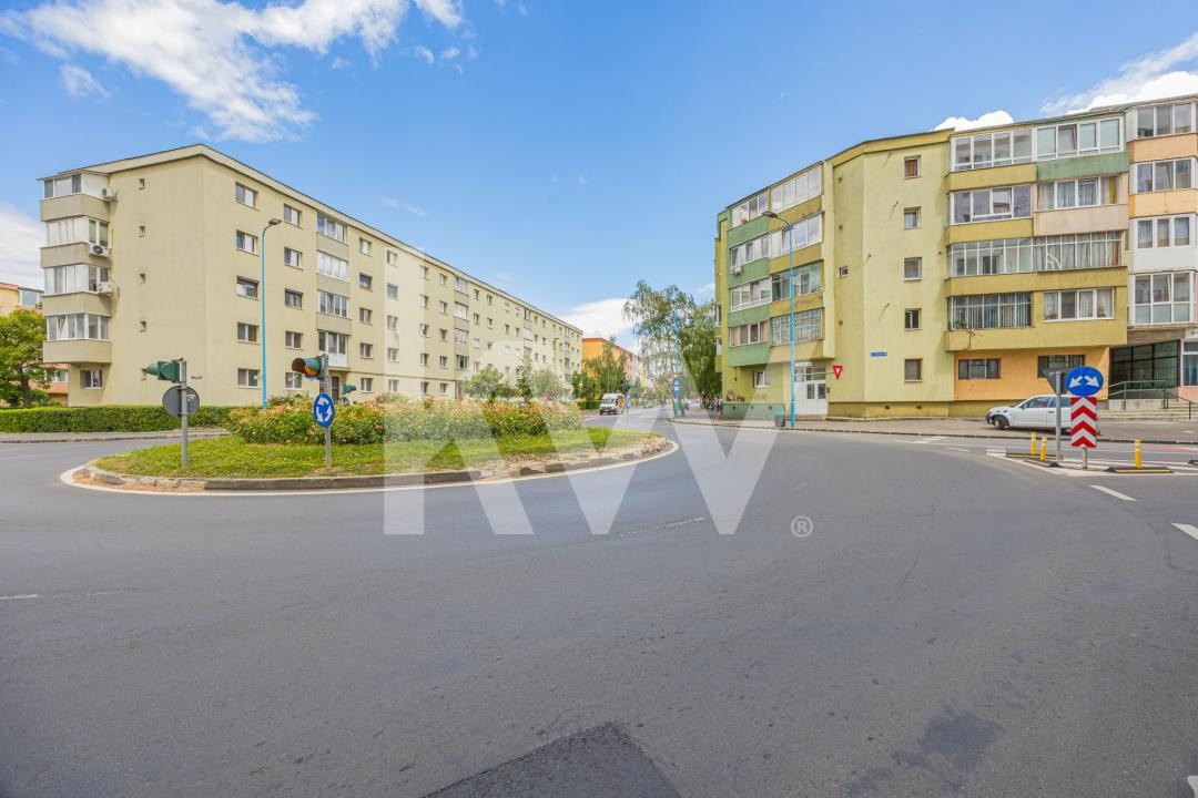 Apartament 2 camere renovat, Tractorul – zona Cerna