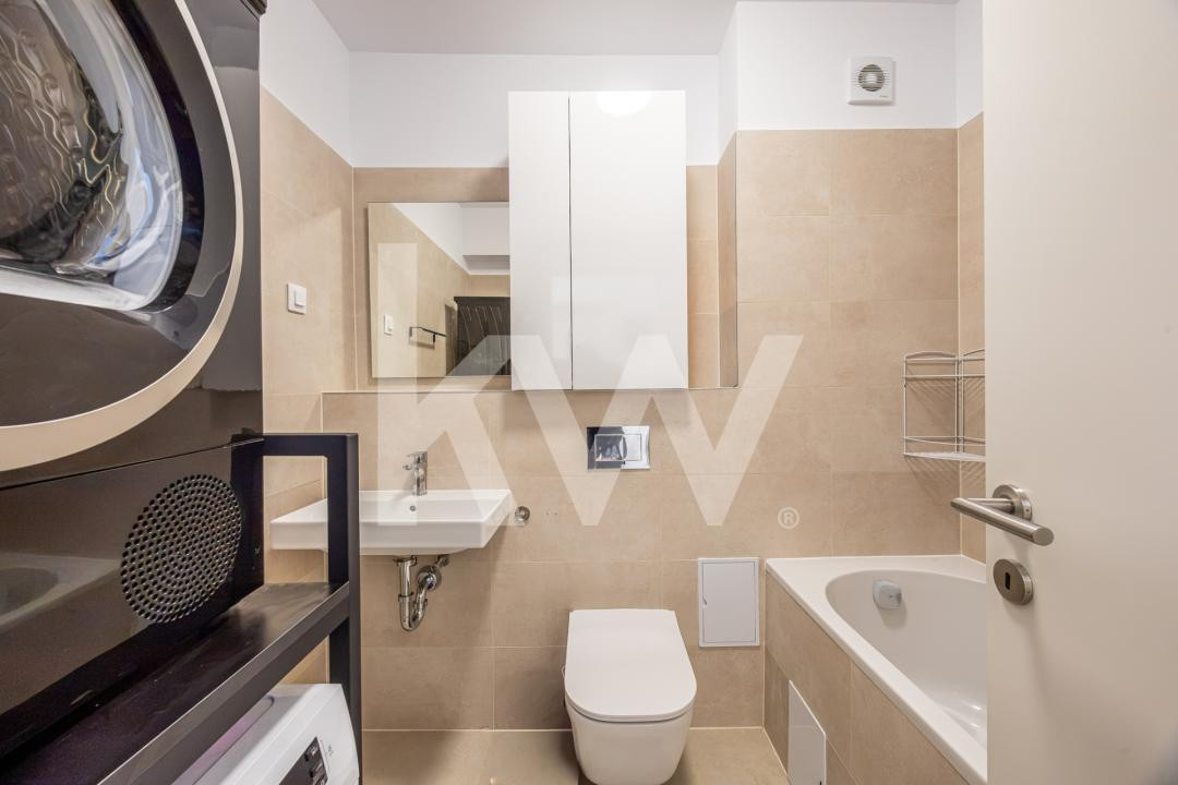 Vânzare apartament cu 3 camere, decomandat, Casa Nobel – Zona Tractorul