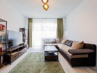 Vânzare apartament cu 3 camere, decomandat, Casa Nobel – Zona Tractorul