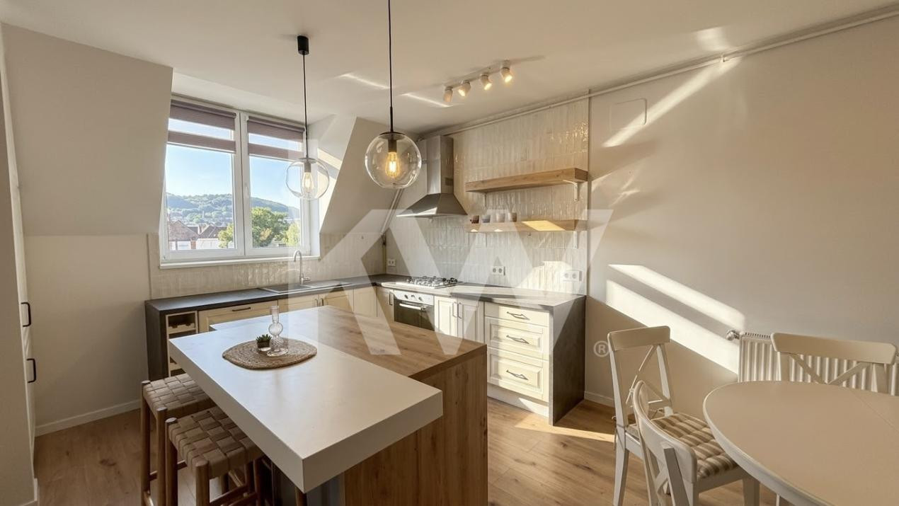 Penthouse superb pe 2 niveluri - Zona Semicentrala 