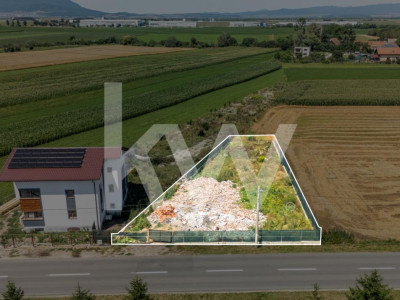 Teren cu potential, intravilan, Stupini!