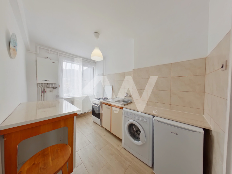 Apartament 2 camere, Ultracentral, aproape de centre universitare