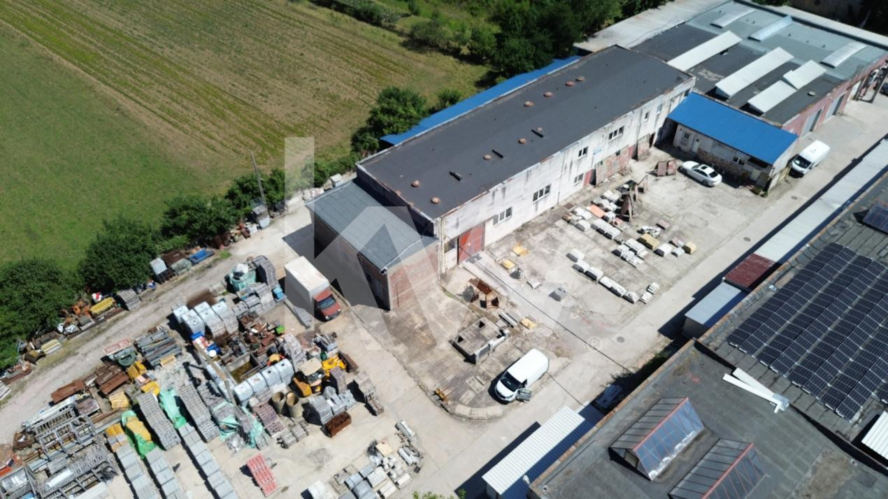 Hala industriala Uzina 2 cu teren betonat de 4500 mp