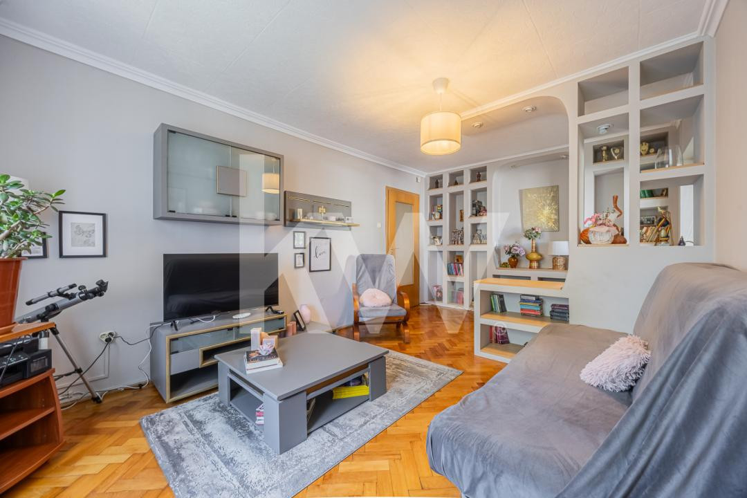 Apartament 3 camere, structură generoasă, Răcădău - Penny
