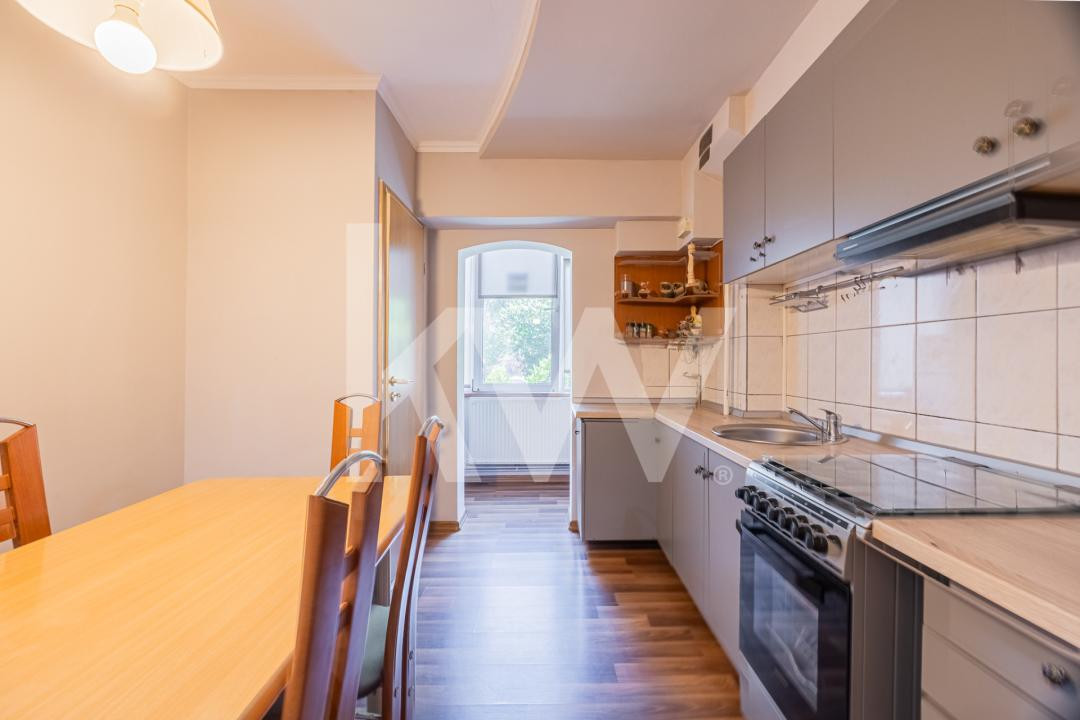 Apartament 3 camere, structură generoasă, Răcădău - Penny