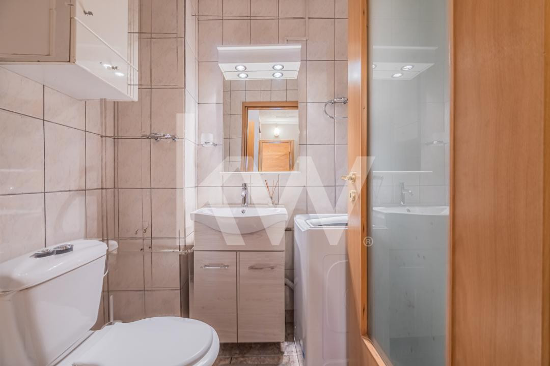 Apartament 3 camere, structură generoasă, Răcădău - Penny