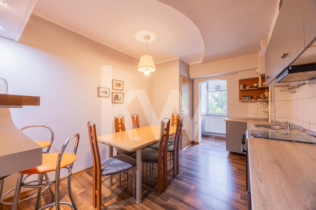 Apartament 3 camere, structură generoasă, Răcădău - Penny