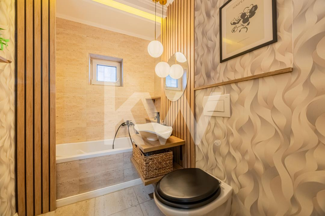 Apartament 3 camere, structură generoasă, Răcădău - Penny