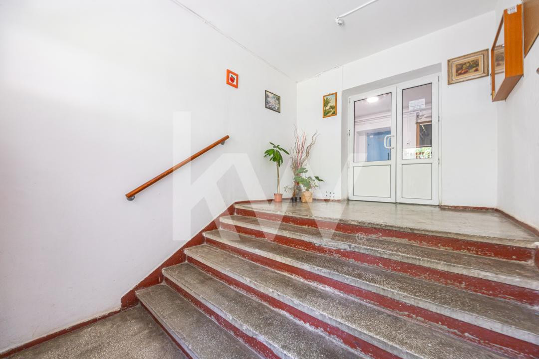 Apartament 3 camere, structură generoasă, Răcădău - Penny