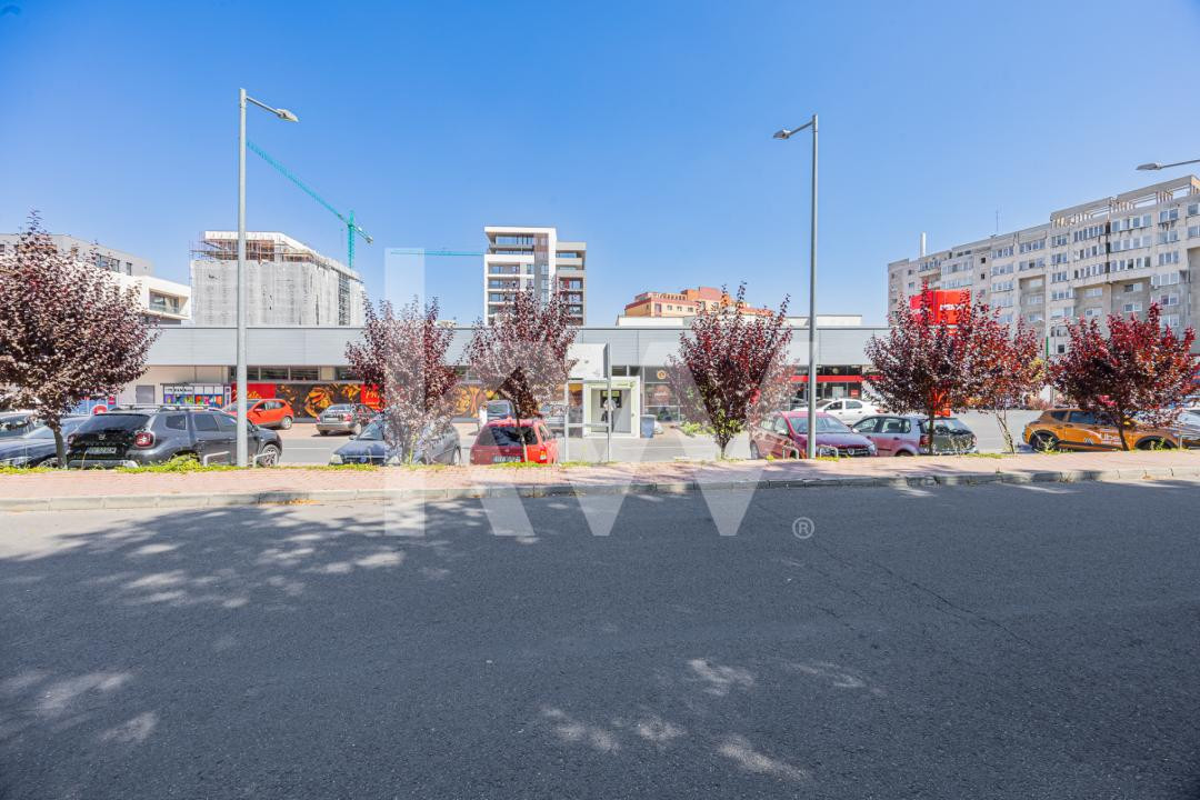 Apartament 3 camere, structură generoasă, Răcădău - Penny