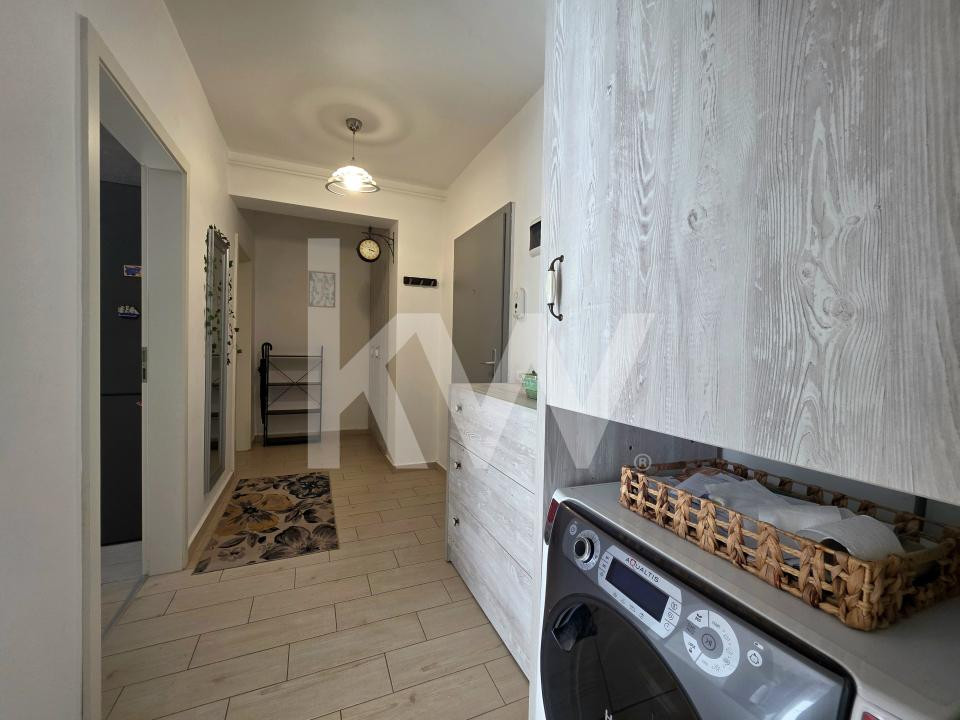 Apartament cu 2 camere cu boxa + loc de parcare 