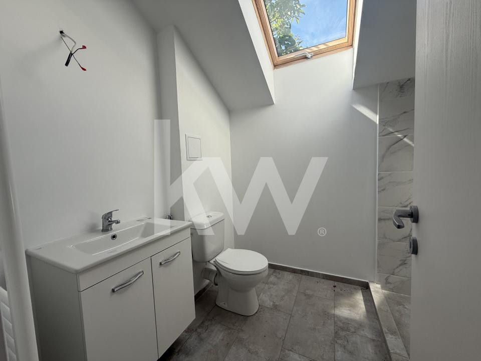 Apartament - 3 camere, bloc nou  Stupini