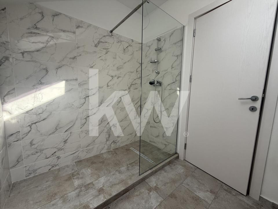 Apartament - 3 camere, bloc nou  Stupini