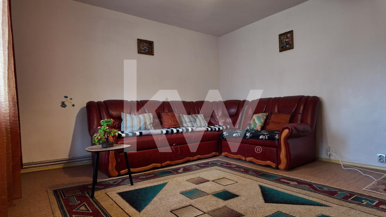 Închiriere apartament 3 camere, mobilat și utilat - zona Răcădău