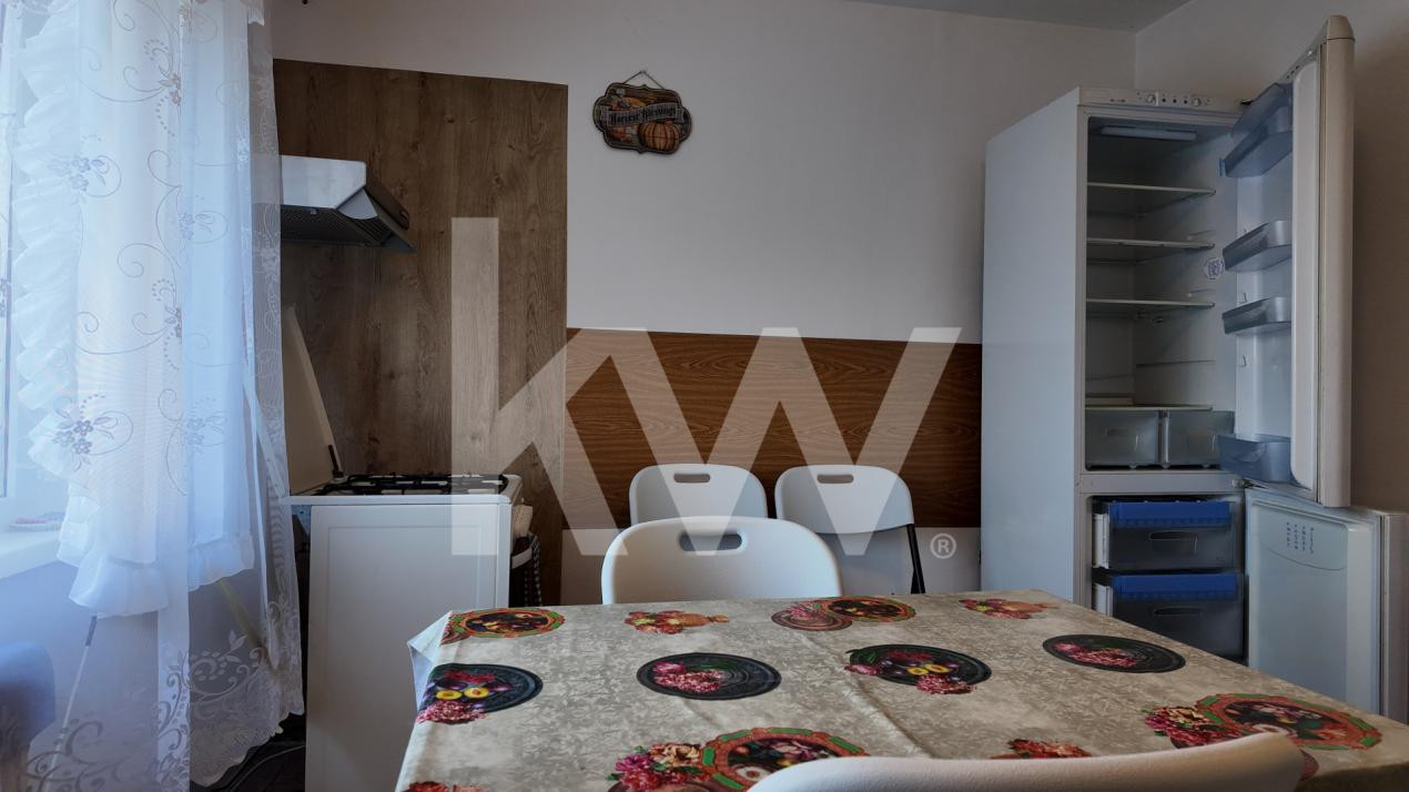 Închiriere apartament 3 camere, mobilat și utilat - zona Răcădău