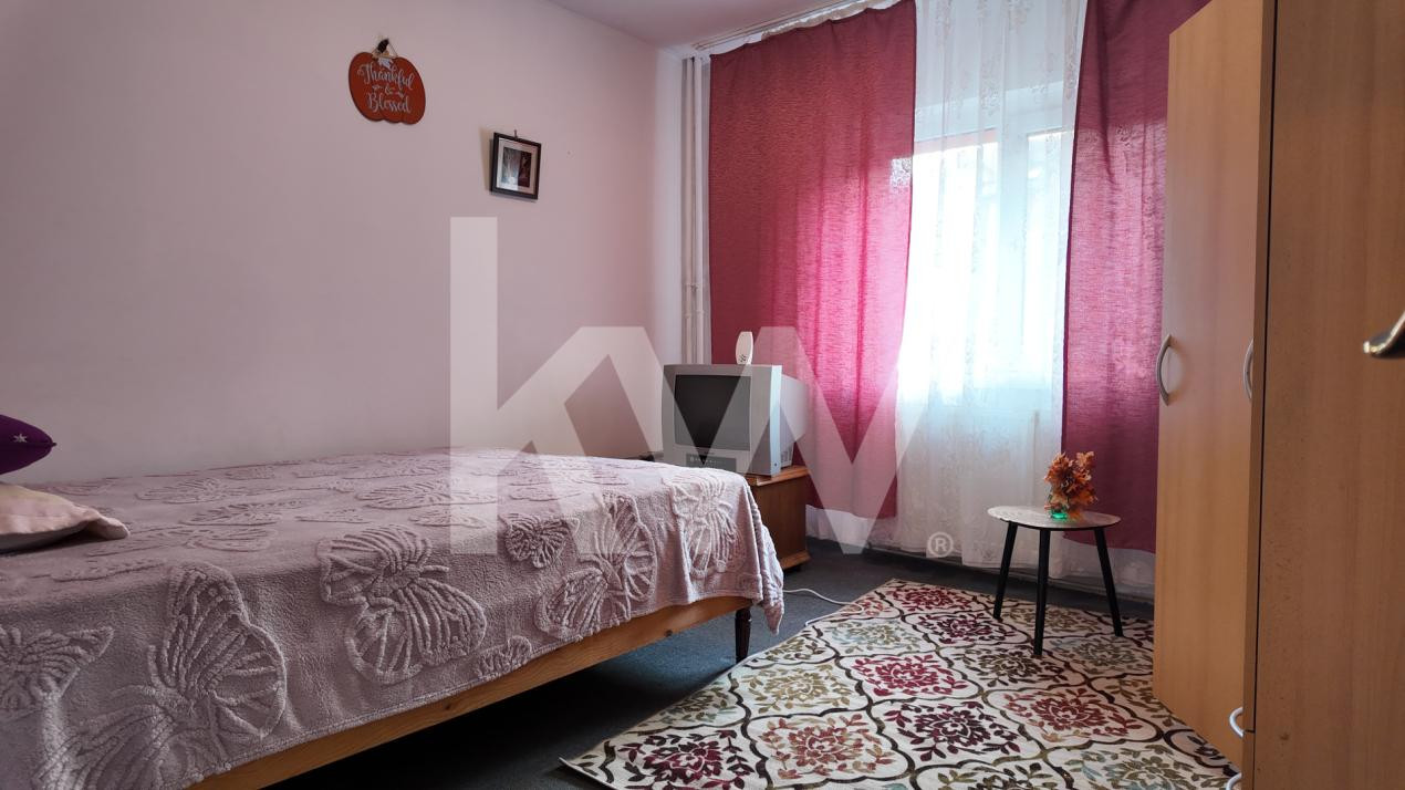 Închiriere apartament 3 camere, mobilat și utilat - zona Răcădău
