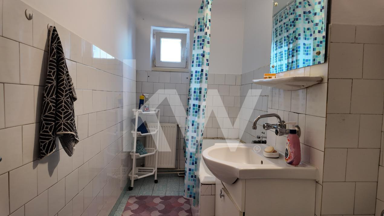 Închiriere apartament 3 camere, mobilat și utilat - zona Răcădău