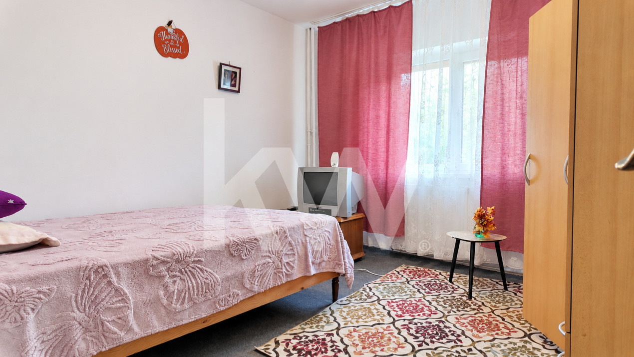 Închiriere apartament 3 camere, mobilat și utilat - zona Răcădău